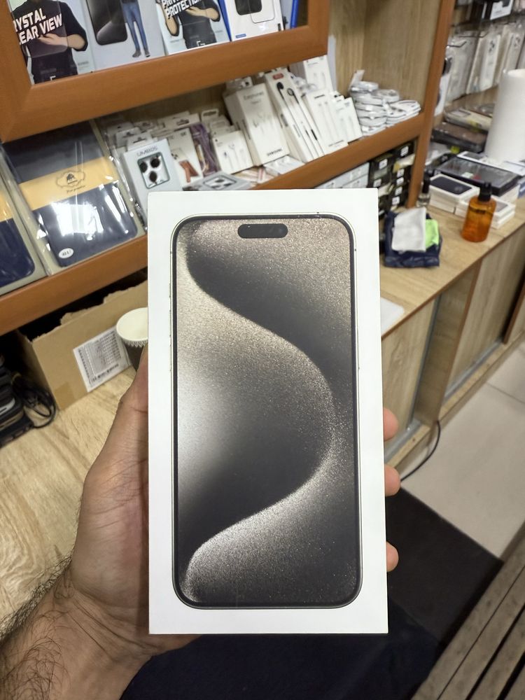 Iphone 15 max 256 natural titan