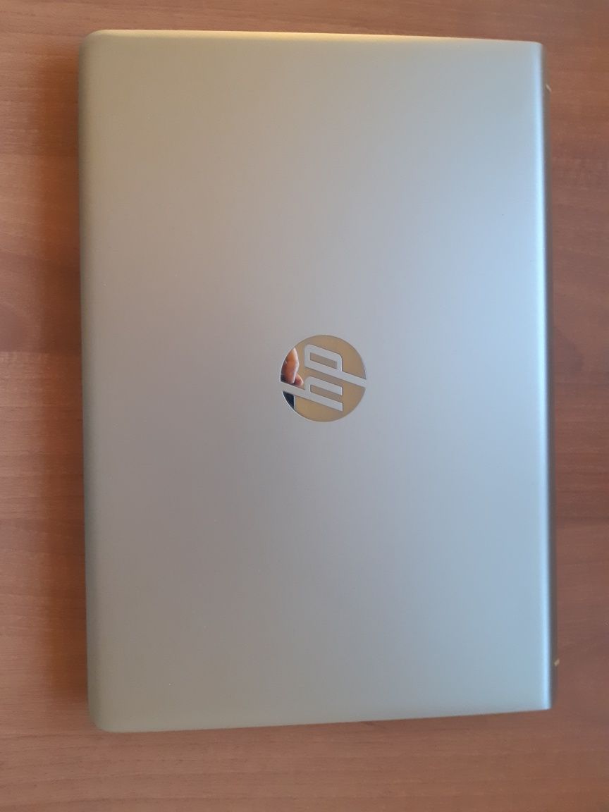 Ноутбук HP почти новый