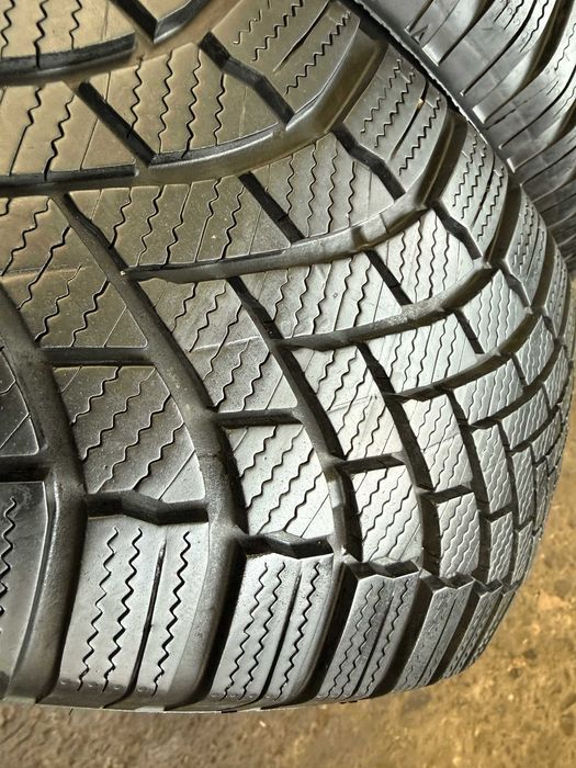 4x Anvelope iarna 225/65 R17 - Bridgestone Blizzak LM005