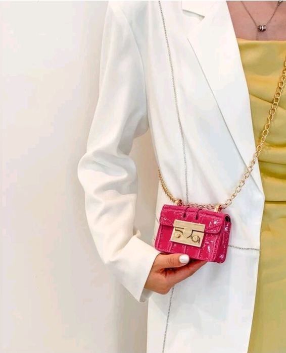 НОВО! Дамска мини чанта аксесоар