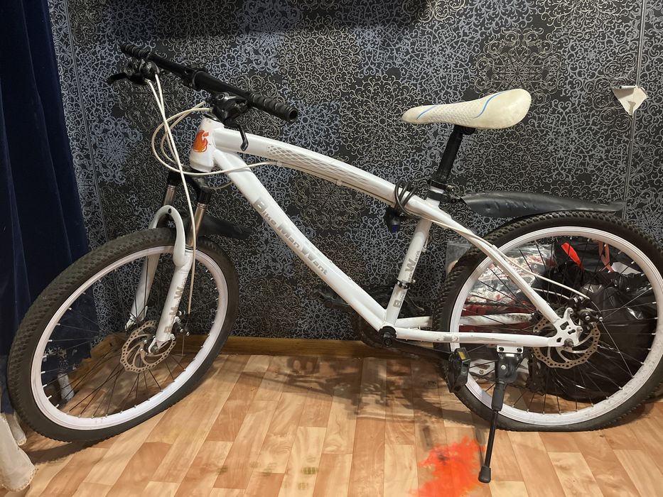 Скоростной Велик Bike Man Want белого цвета