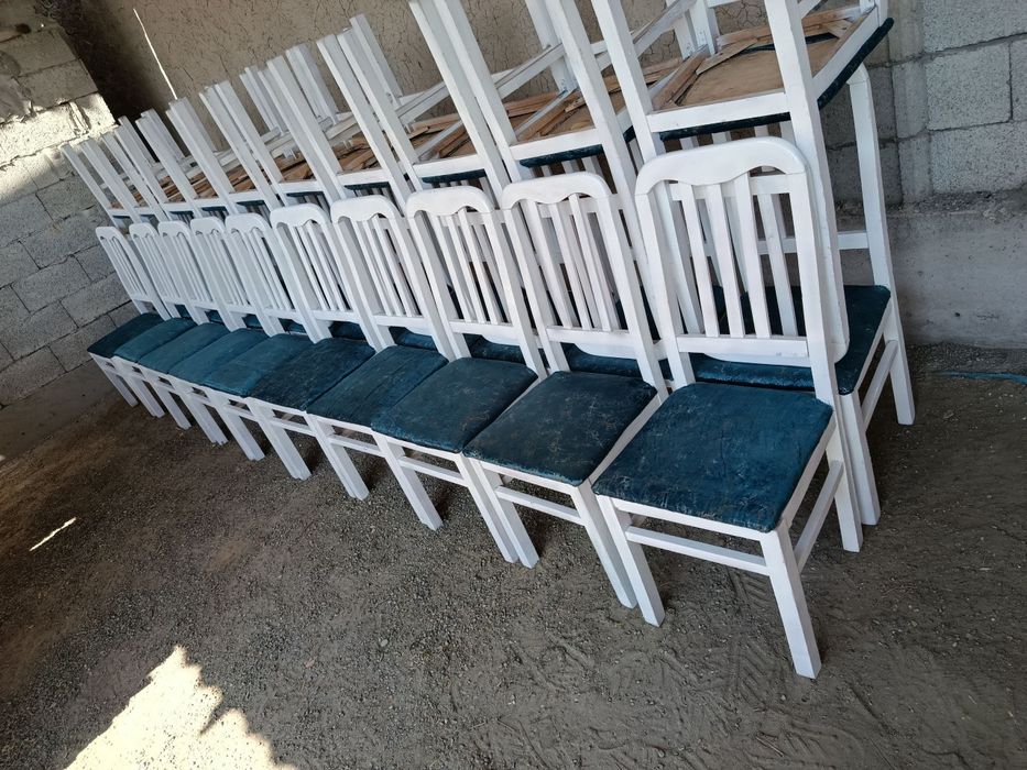 Stol stul sotiladi yangidek