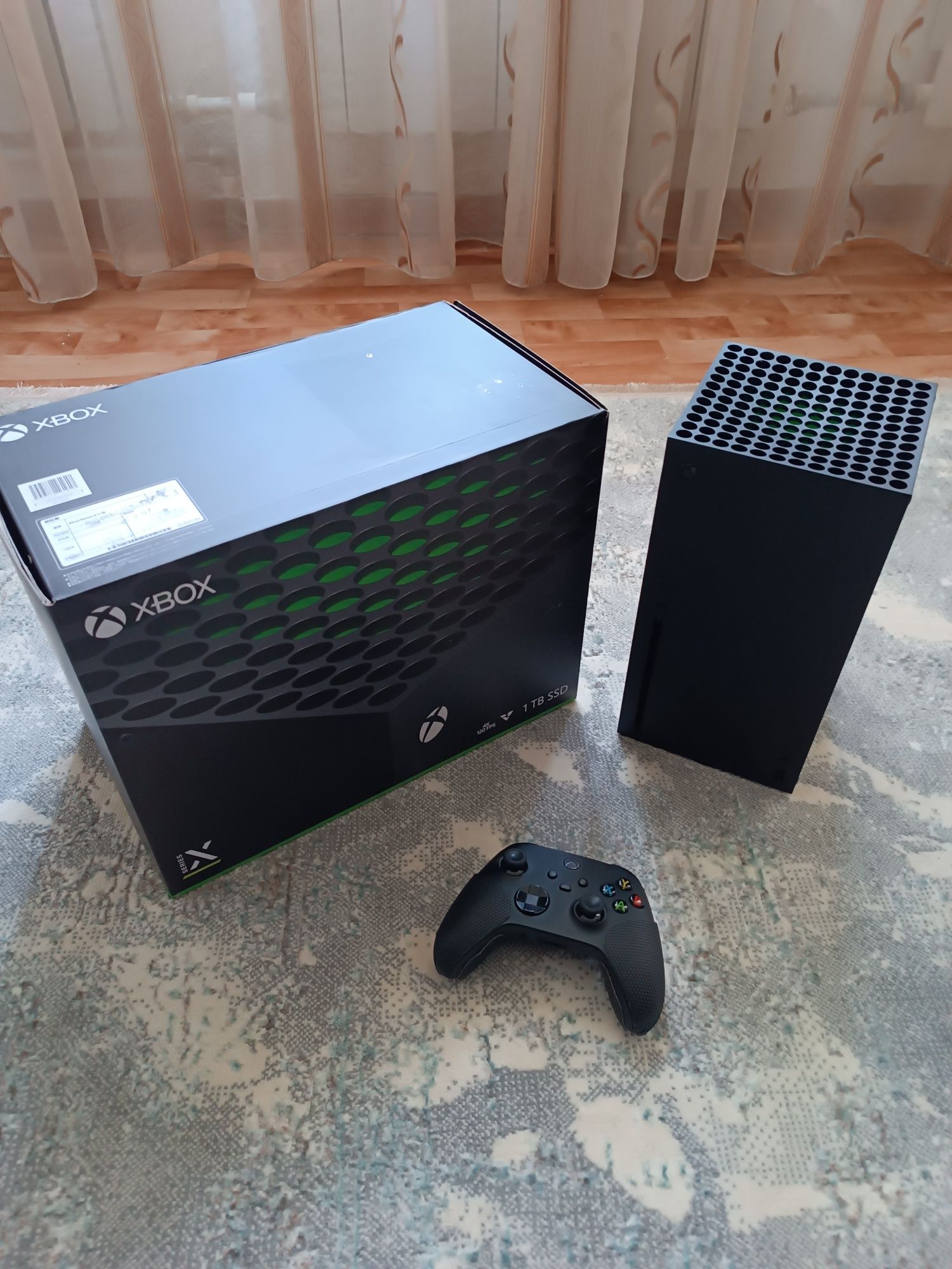 Продам Xbox Series X