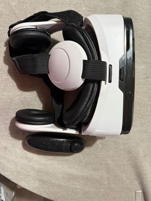 очила за виртуална реалност VR BOX 4, Бели + джойстик
