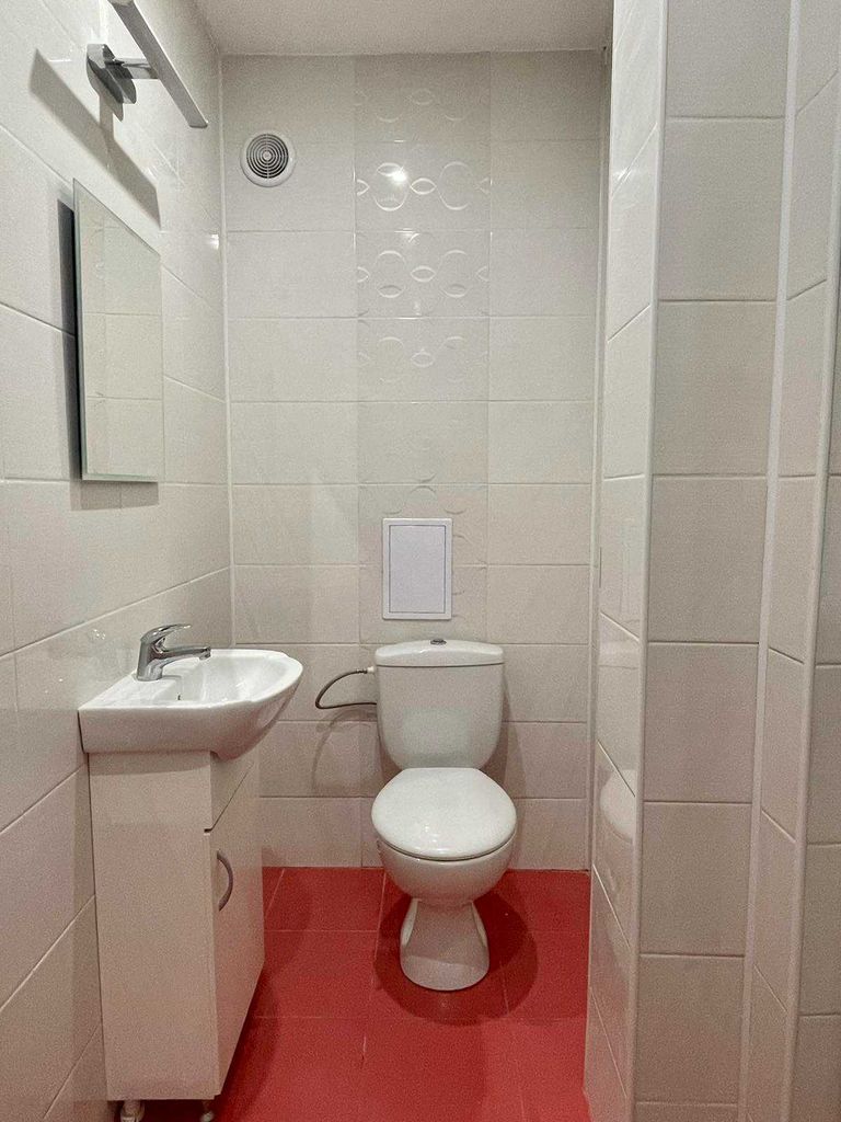 Дава се под наем Тристаен апартамент в Пловдив, Мараша - 98 кв.м за 612 € - Снимка #8