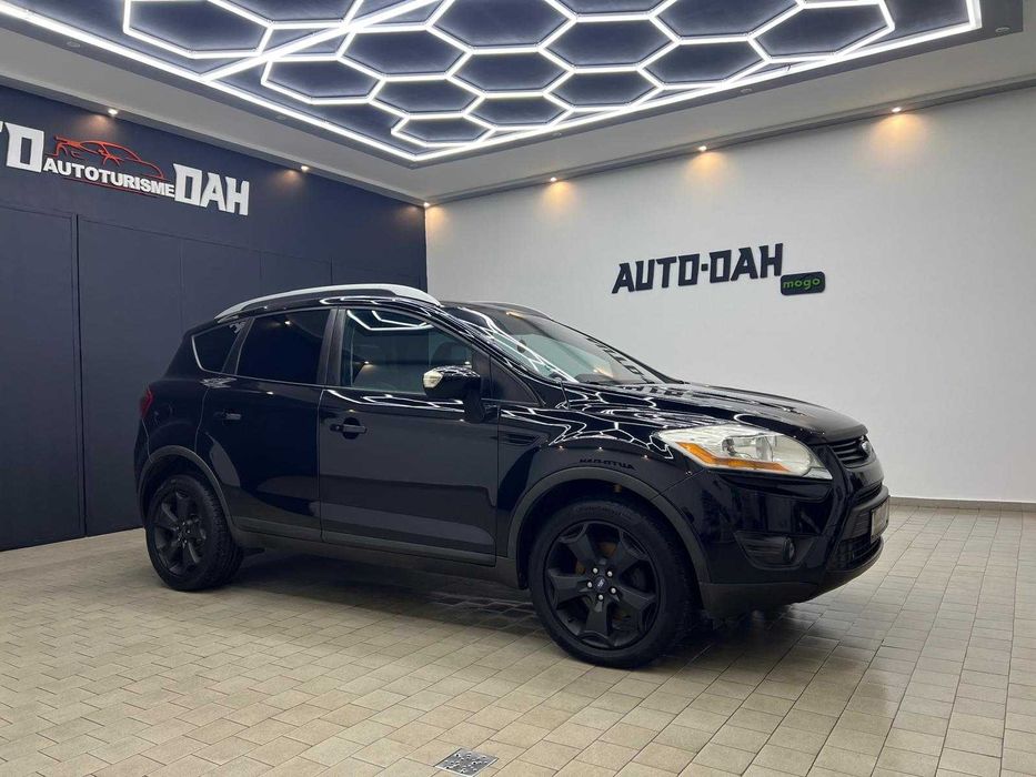 Ford Kuga , 2.0 Diesel [4x4,panoramic, piele)