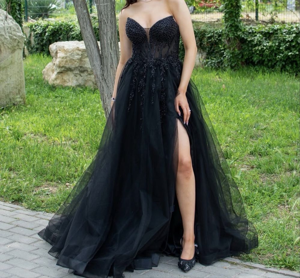 Бална рокля, размер XXS/XS,