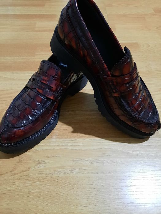 Vând pantofi de damă