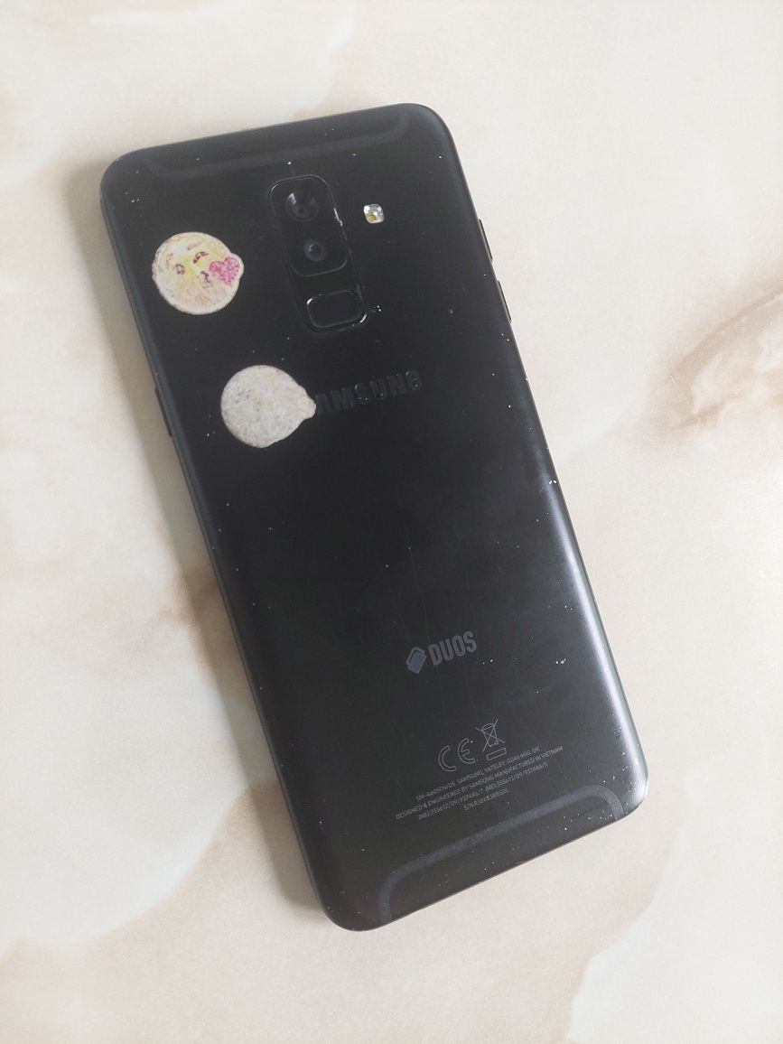 Vând Samsung Galaxy A6+ (plus) Black fără probleme NEcodat /poze reale