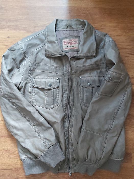 Vând geci bărbați