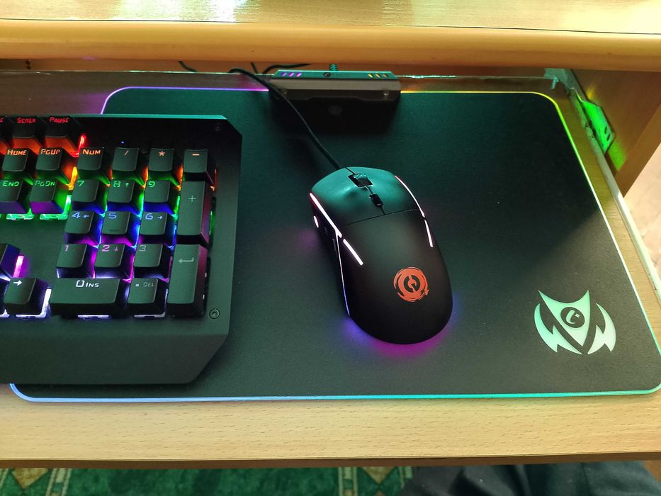 Подложка за мишка с RGB C-Tech Arion