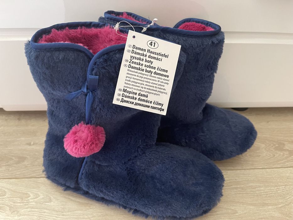 Пантофи плюшени