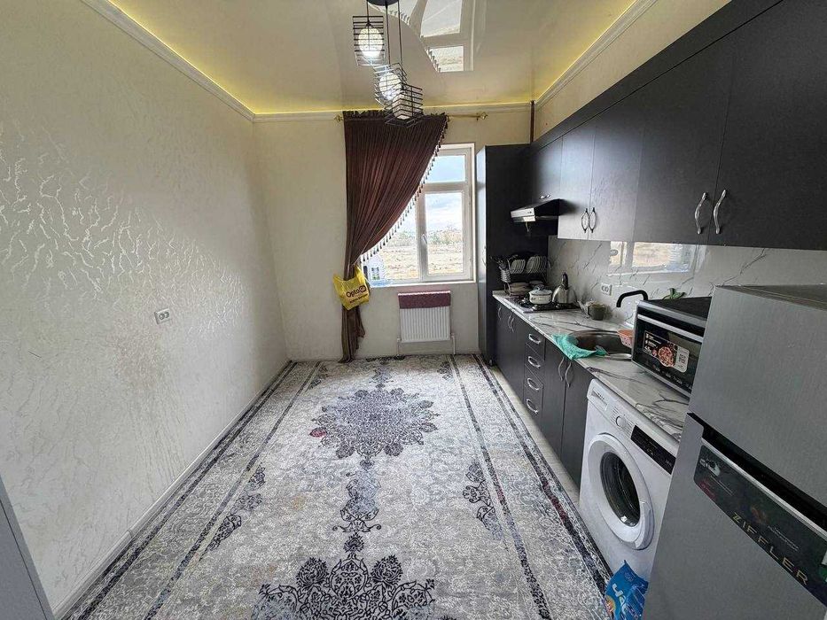 Продаётся 2х комн квартира на 4 этаже Ор-р Дом пионеров