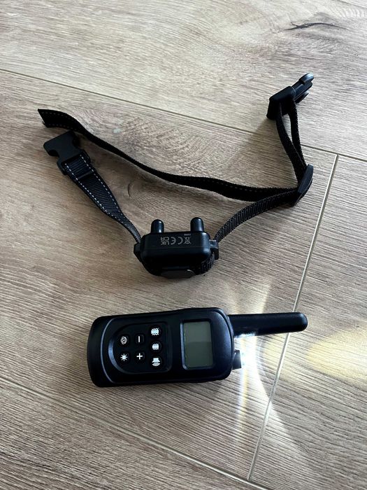 Zgarda cu sunet si vibratie pentru caini, NOU, stare perfecta.