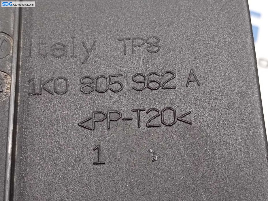 Suport Priza Deflector Difuzor Captare Aer Volkswagen Golf 5 1.9 TDI 2.0 TDI 2004 - 2008 Cod 1K0805962A [M4742]