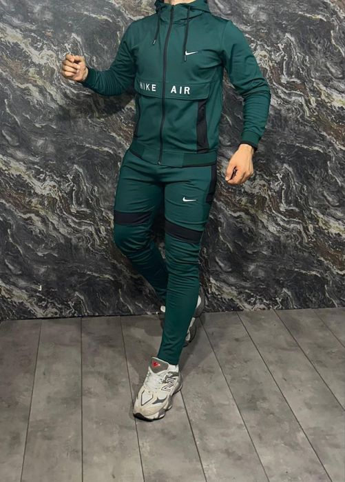 Trening barbati nike