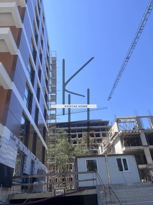 Продава се Двустаен апартамент в Варна, Аспарухово - 68 кв.м за 1667 €/кв.м - Снимка #1