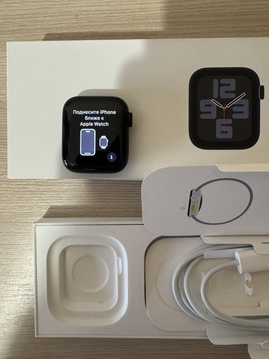 Смарт-часы Apple Watch SE GPS Gen.2 2024 S/M 40 мм черный