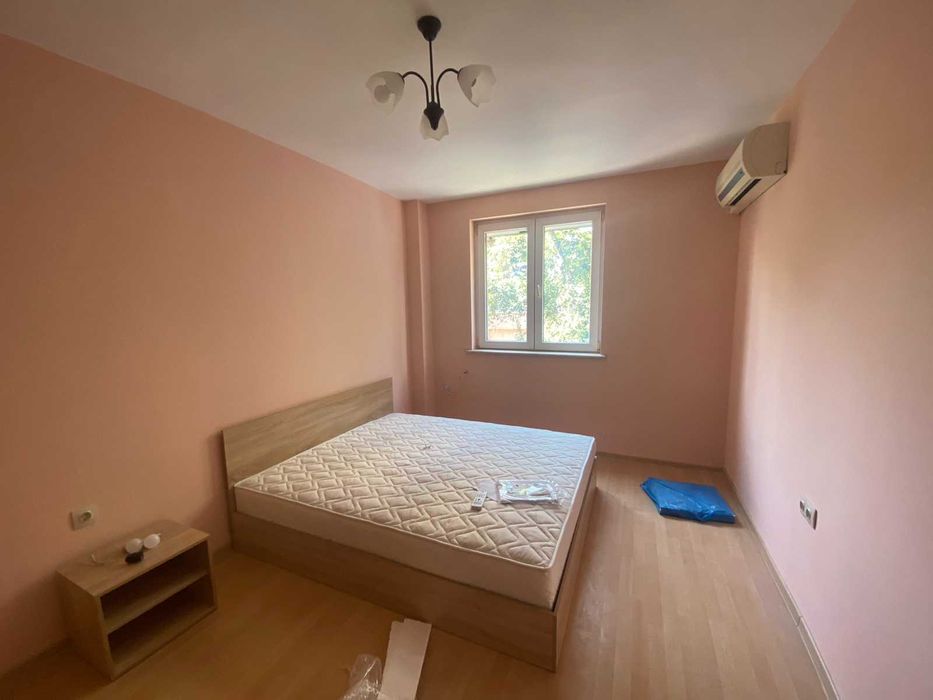 Тристаен апартамент в Дианабад