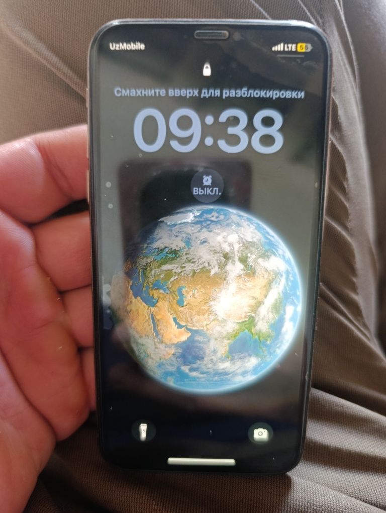 iPhone xs gold 64