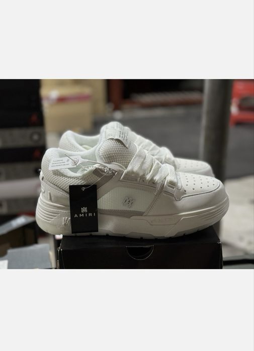 amiri ma-1 albi, noi in cutie