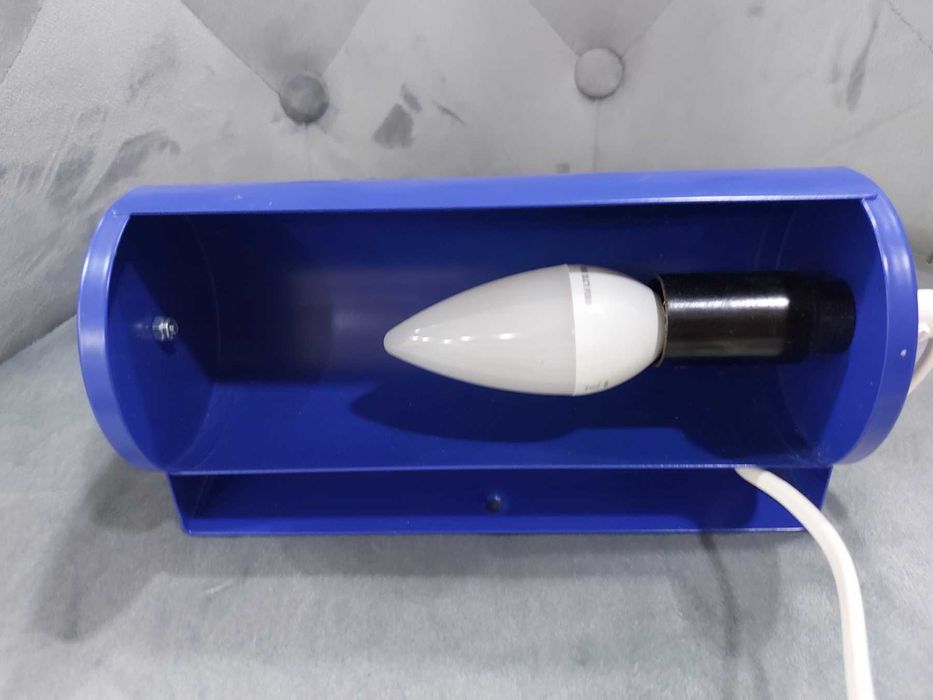 Ретро стенна лампа