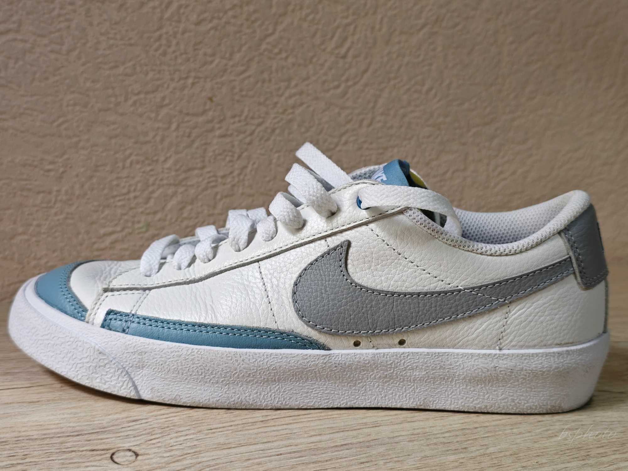 Женские кеды Nike белые