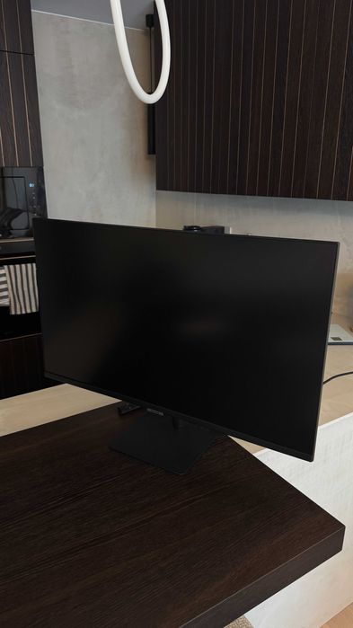 Smart Monitor 32″ Full HD, stare foarte bună