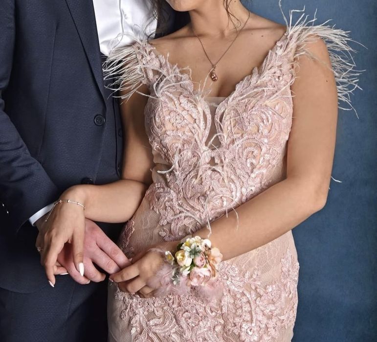 Бална рокля тип русалка