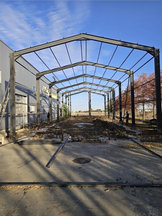 Vand structura metalica din stoc 10x20x4m