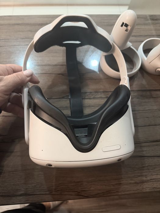 2 bucati oculus quest 2