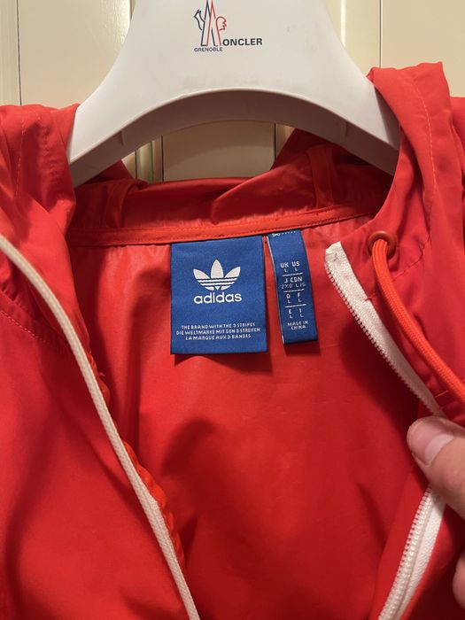 Geacă de ploaie Adidas Tennoji Windbreaker – nouă, roșu vibrant