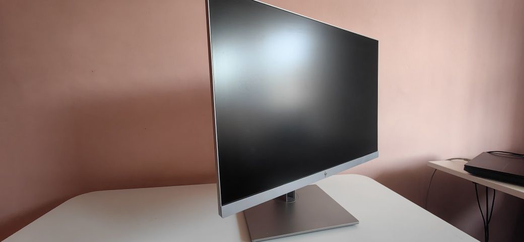 Монитор HP EliteDisplay E243i