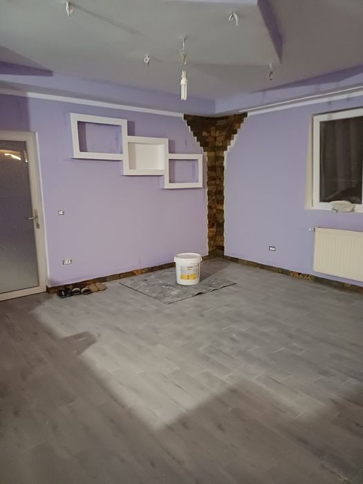 Rigips/piatră aparenta