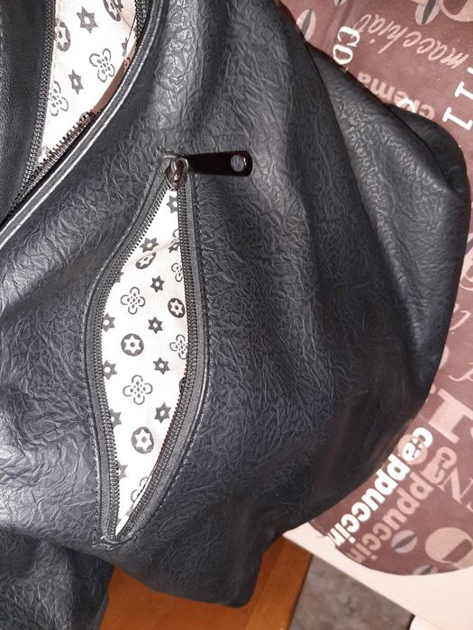 Poșetă piele ecologică