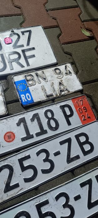 Lot plăcute auto vechi, numere auto colectie