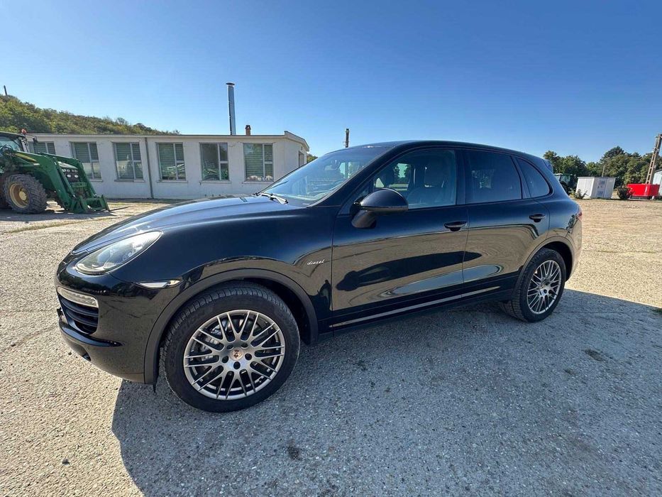 Porsche Cayenne S Diesel 4x4  Decembrie 2013  281 CP 4134 cm3