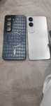 Продам Vivo v40 Lite