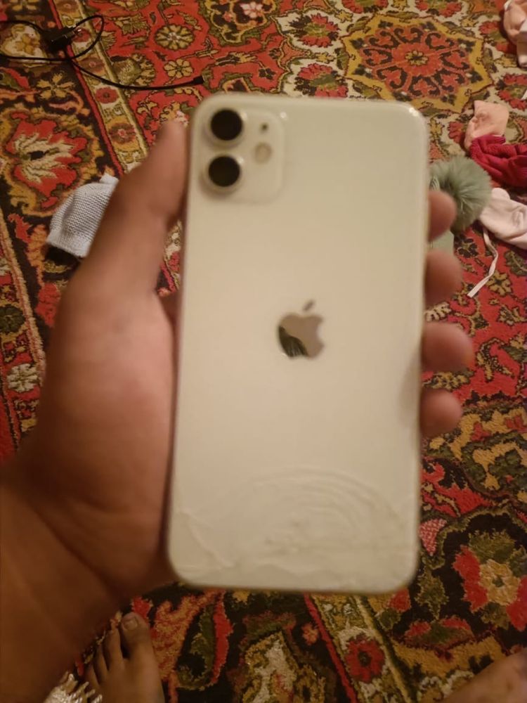 Iphone 11 память128