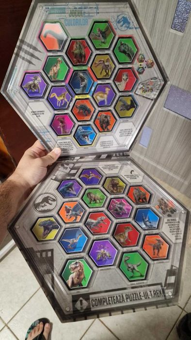 Album holografic Jurassic World