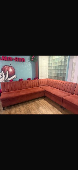 Диван в хорошем качестве