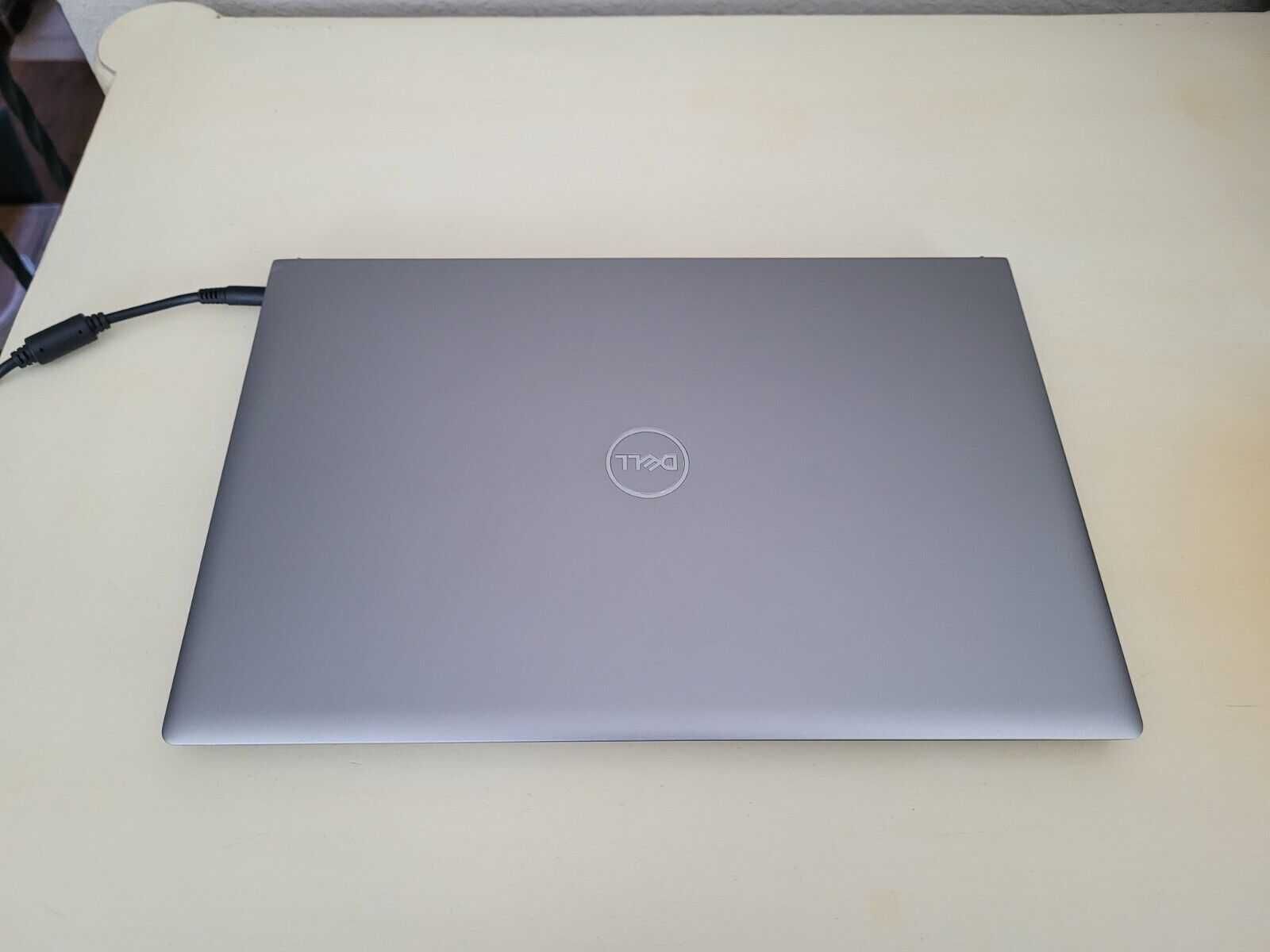 Лаптоп Dell Vostro 5410/i5-11300H/16GB DDR4/512GB SSD/14'' - Нов