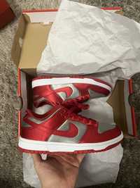 Nike Dunk Low UNLV Bred