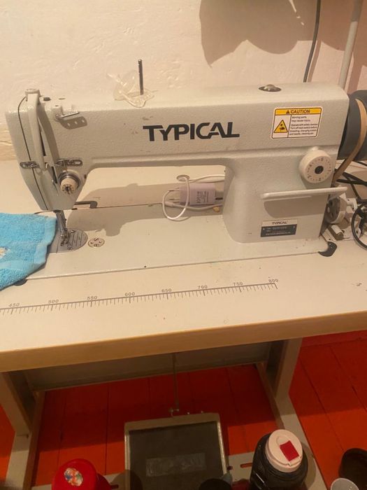 Швейный машинка Тюпикал