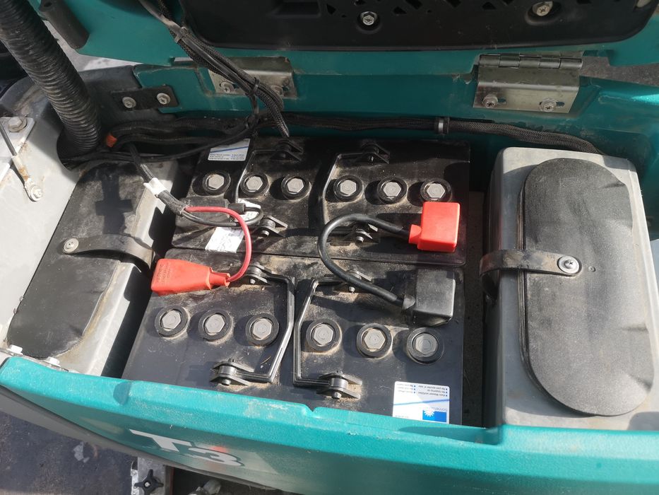 Подопочистваща Машина Tenannt T3 24V Нов Модел