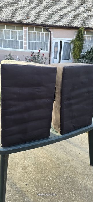 2 Boxe Hand made de vanzare