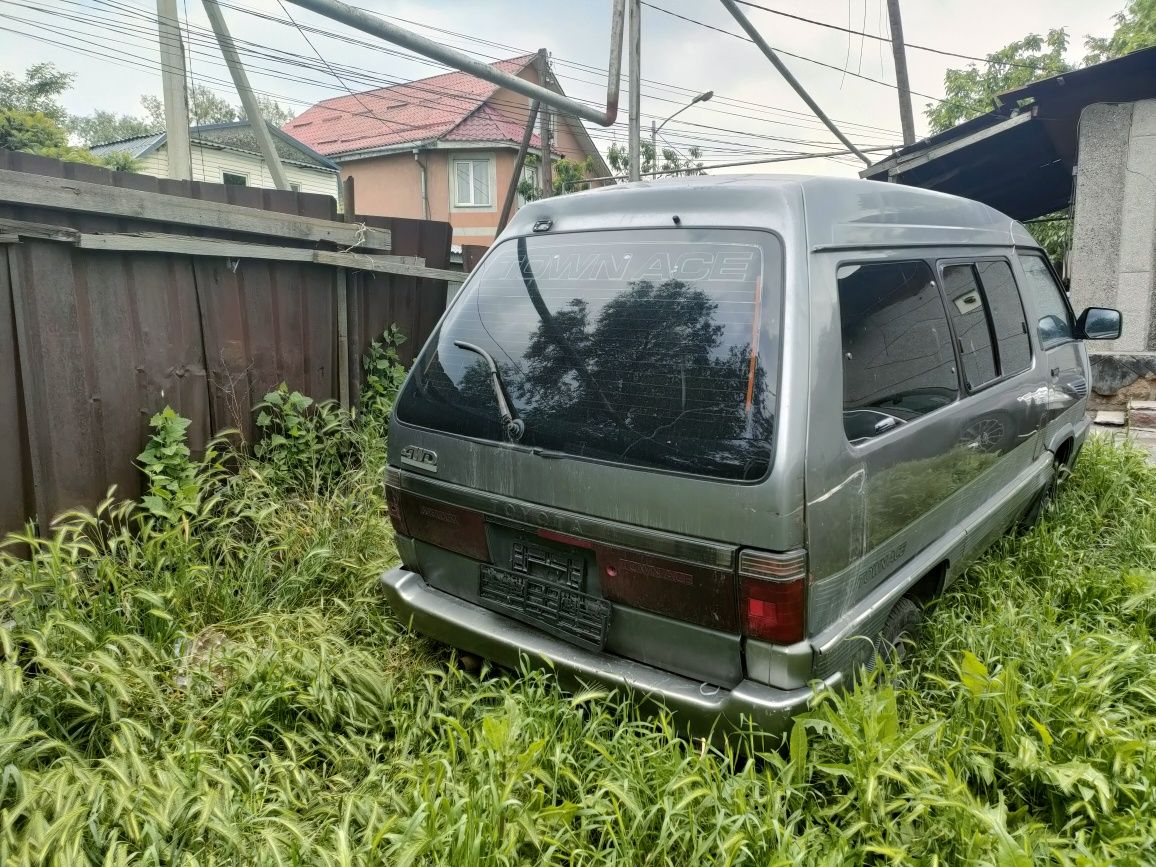 Toyota Town Ace 1991 4wd.