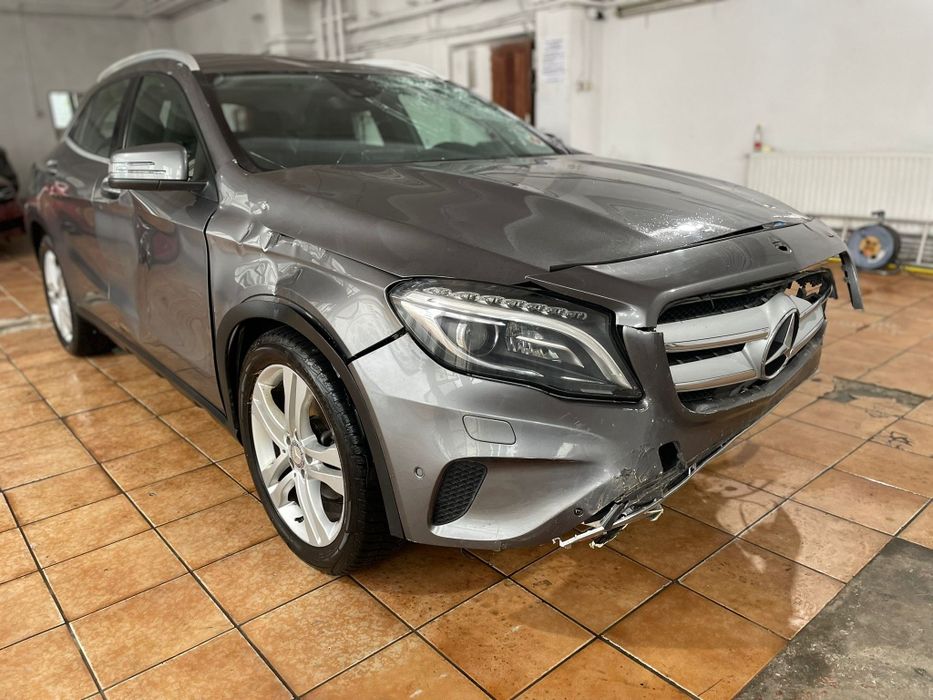Mercedes GLA 2.2cdi. Fab 2014. Avariat. Lovit. Înmatriculat
