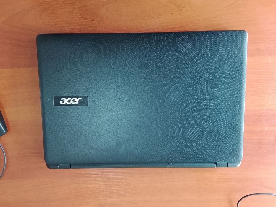 Noutbuk Acer aspire