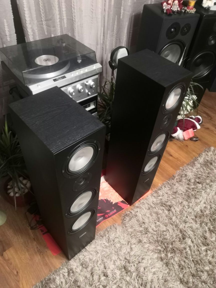 Vand,schimb.Boxe hi-fi 3 cai reflex Canton GLE496.2.